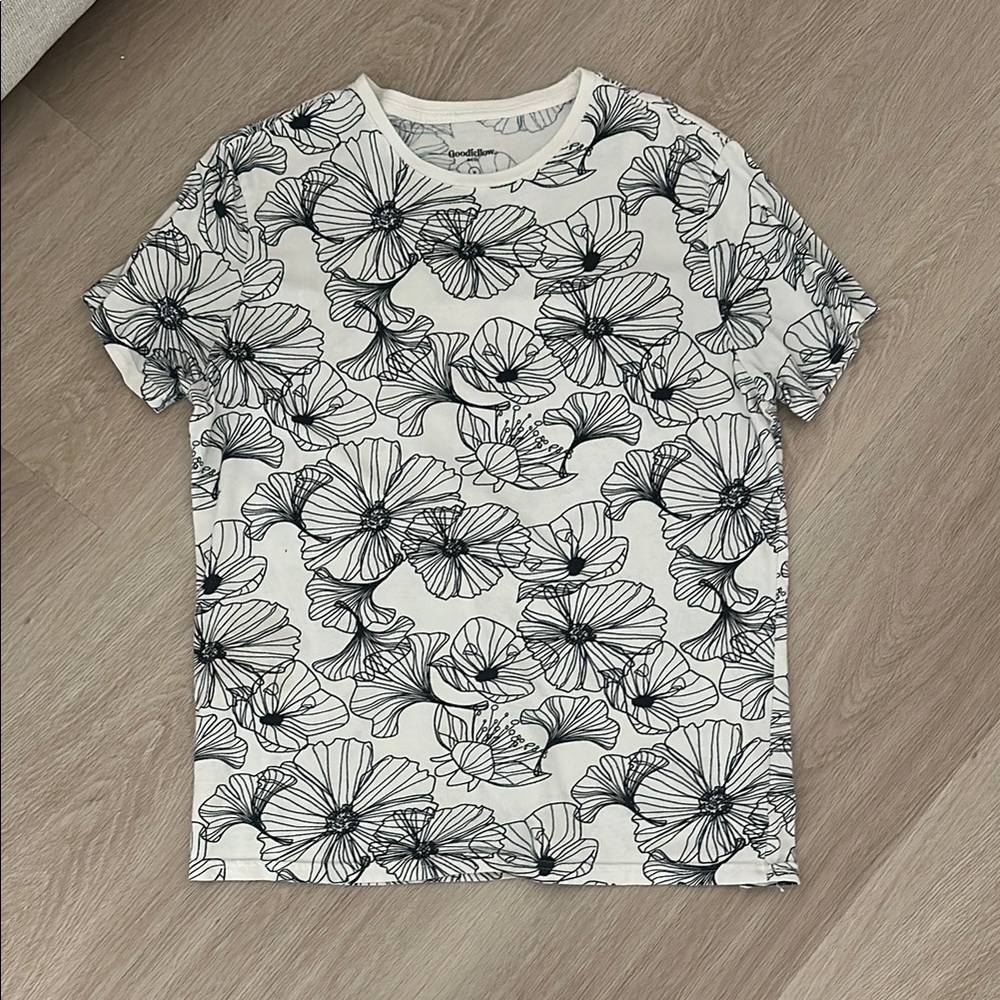 Goodfellow & Co. Black and White Floral Tee